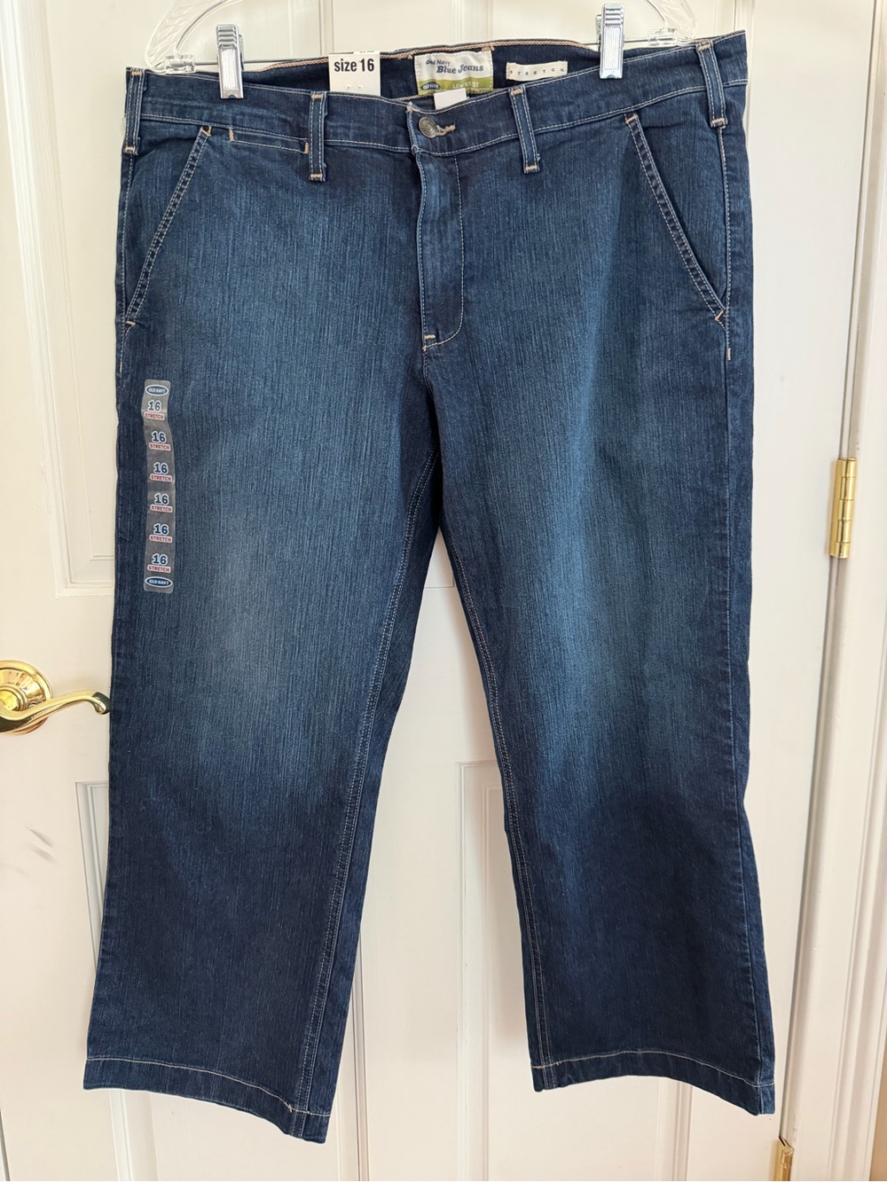 NWT Womens OLD NAVY Plus Size 16 Stretch Low Waist Capri Jeans